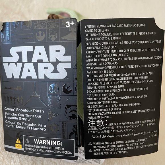 NWT DISNEY Parks Star Wars Grogu Magnetic Shoulder Plush - Picture 7 of 9